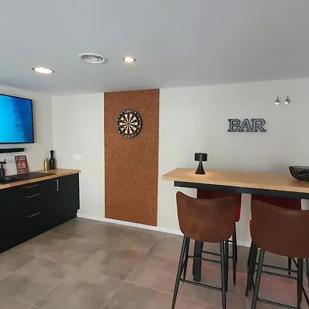 Pool & Snooker Villa Finestrat